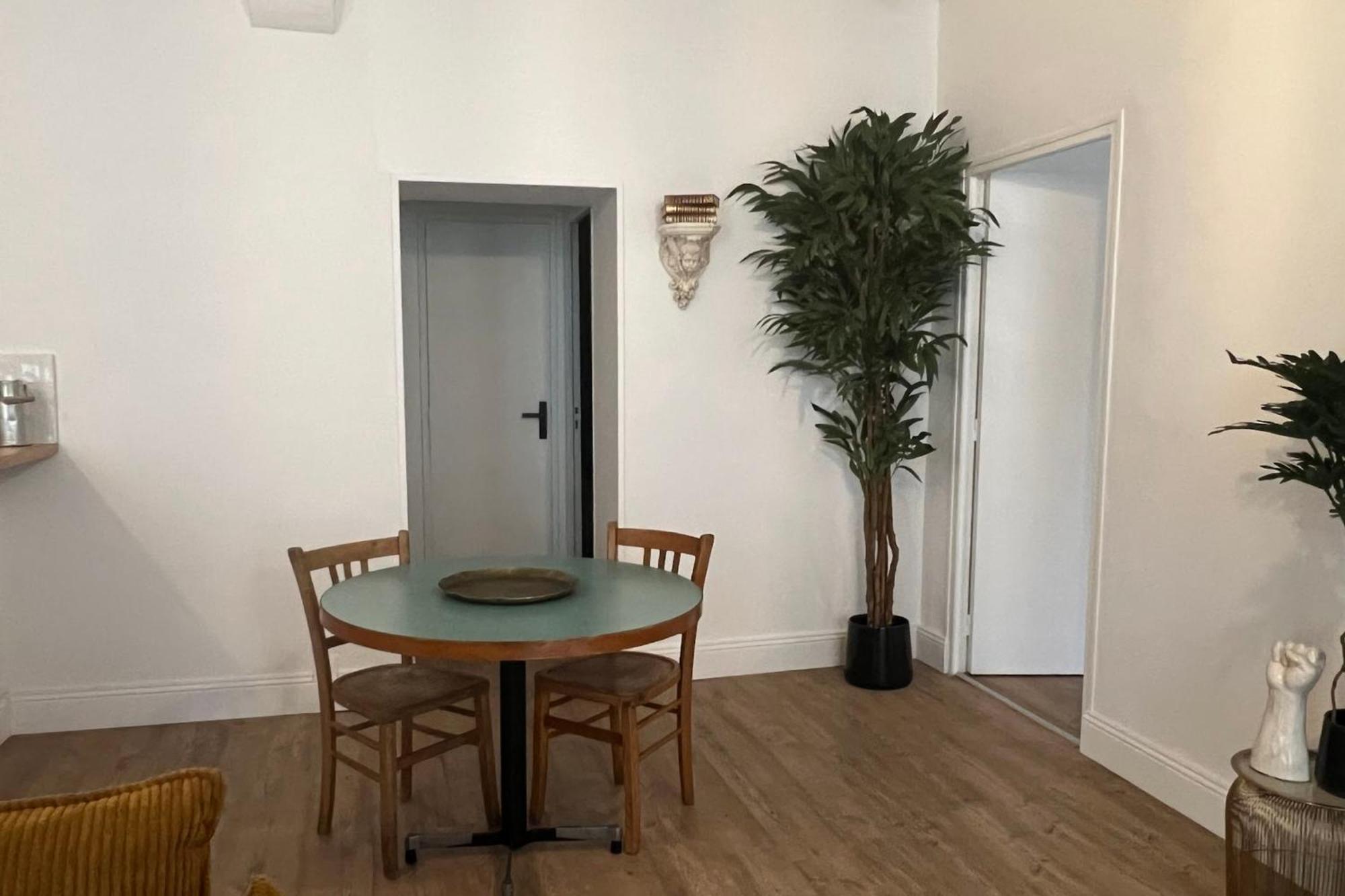 Appartement La Caresse De L'Amarante Mortagne-au-Perche Dış mekan fotoğraf